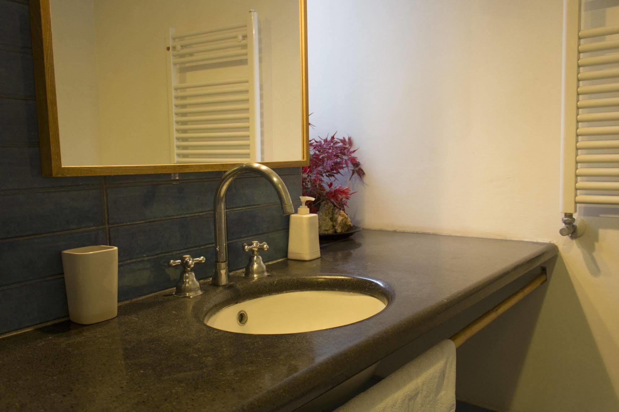 Dimora Dei Giganti Bed & Breakfast Naples Exterior photo